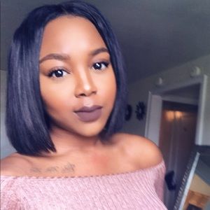 Meet your Posher, Delsheka